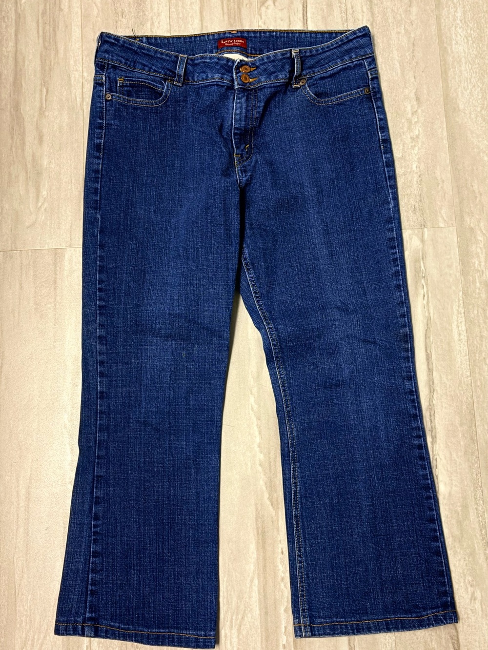 Levi's 526 Slender Bootcut Jeans Womens 16M Blue Medium Wash Mid Rise Stretch